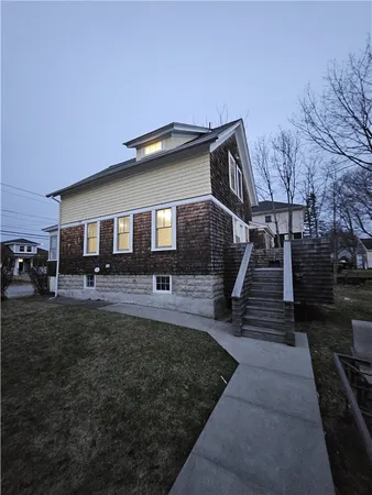 $2,800 | 138 Martin Street, East Providence, RI 02914