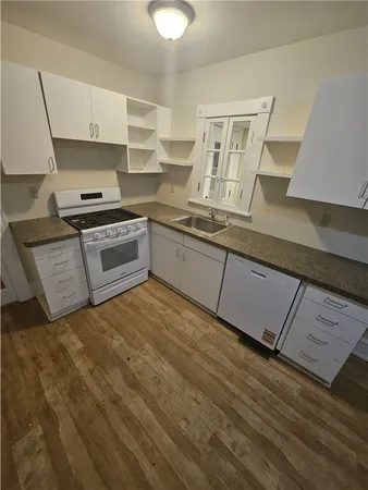 $2,800 | 138 Martin Street, East Providence, RI 02914