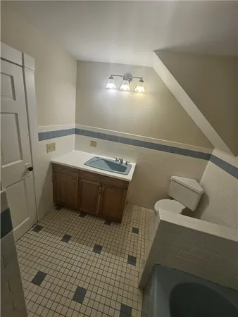 $2,800 | 138 Martin Street, East Providence, RI 02914