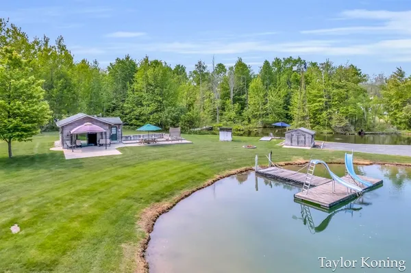 $599,900 | 3111 North 128th Avenue, Hart, MI 49420