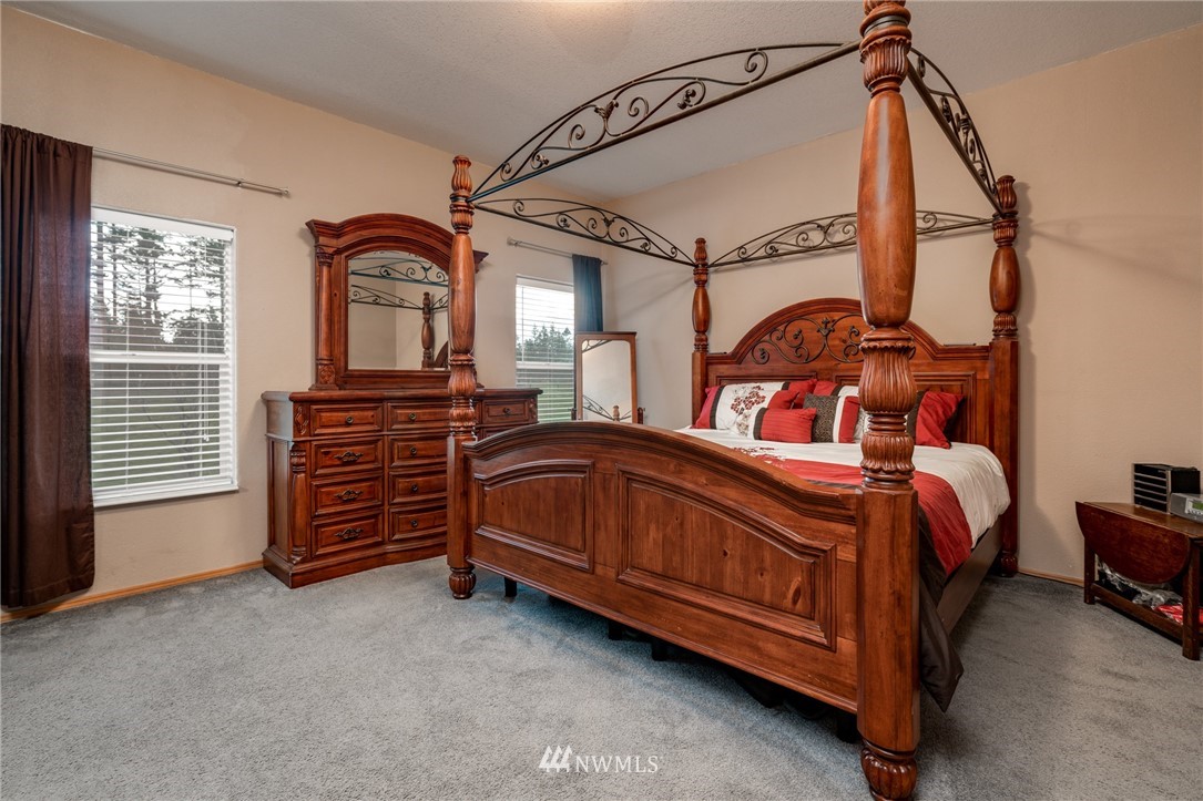 324 West Henni Road Oak Harbor, WA 98277 - Photo 21 of 34 Gallery Image 21