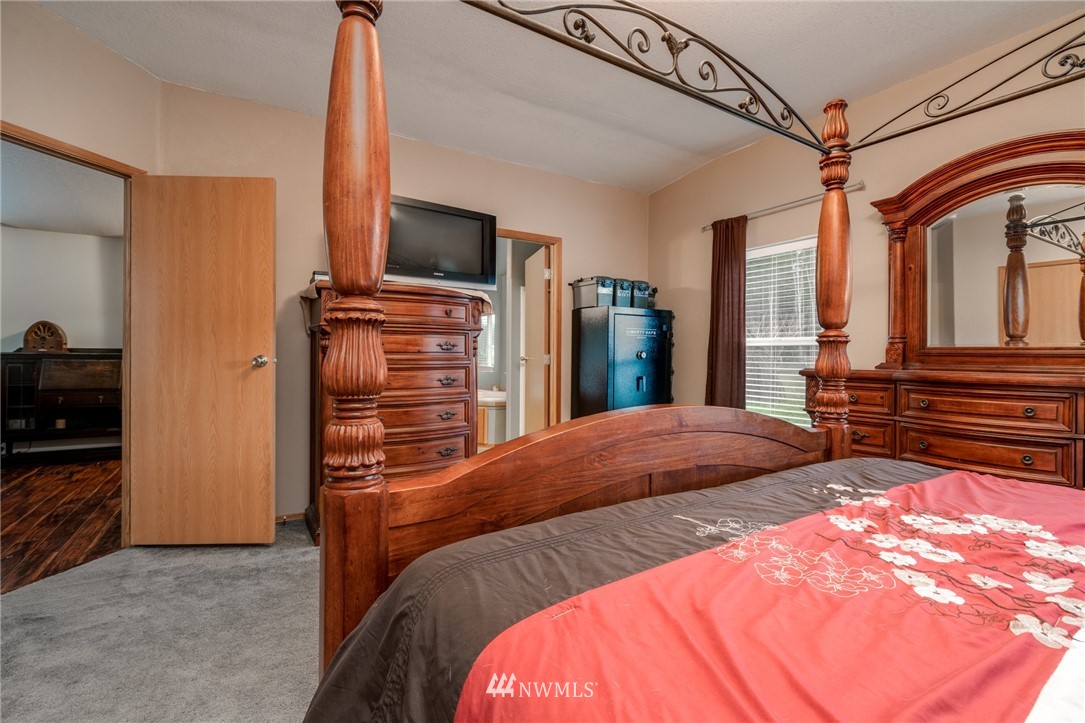 324 West Henni Road Oak Harbor, WA 98277 - Photo 22 of 34 Gallery Image 22