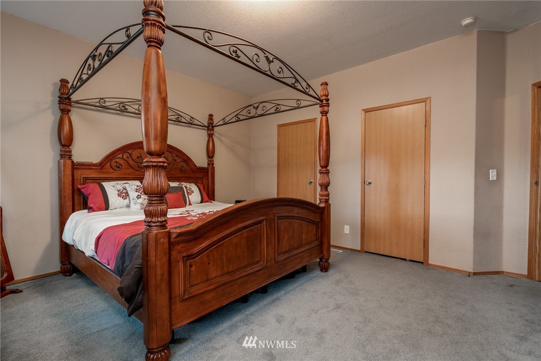 324 West Henni Road Oak Harbor, WA 98277 - Photo 25 of 34 Gallery Image 25