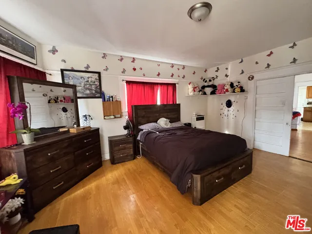 $1,400,000 | 2223 West 14th Street, Los Angeles, CA 90006