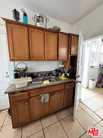 $1,400,000 | 2223 West 14th Street, Los Angeles, CA 90006