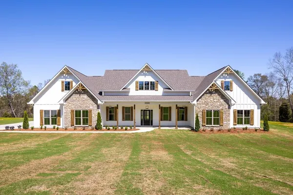 $595,000 | 3300 Knowles Road, Phenix City, AL 36869