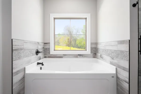 $595,000 | 3300 Knowles Road, Phenix City, AL 36869