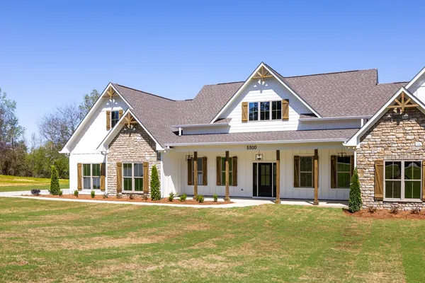 $595,000 | 3300 Knowles Road, Phenix City, AL 36869