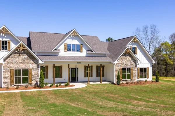 $595,000 | 3300 Knowles Road, Phenix City, AL 36869