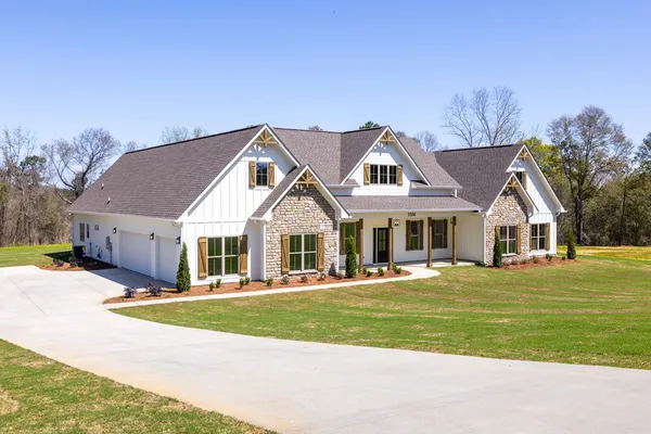 $595,000 | 3300 Knowles Road, Phenix City, AL 36869