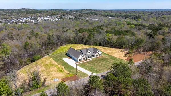 $595,000 | 3300 Knowles Road, Phenix City, AL 36869