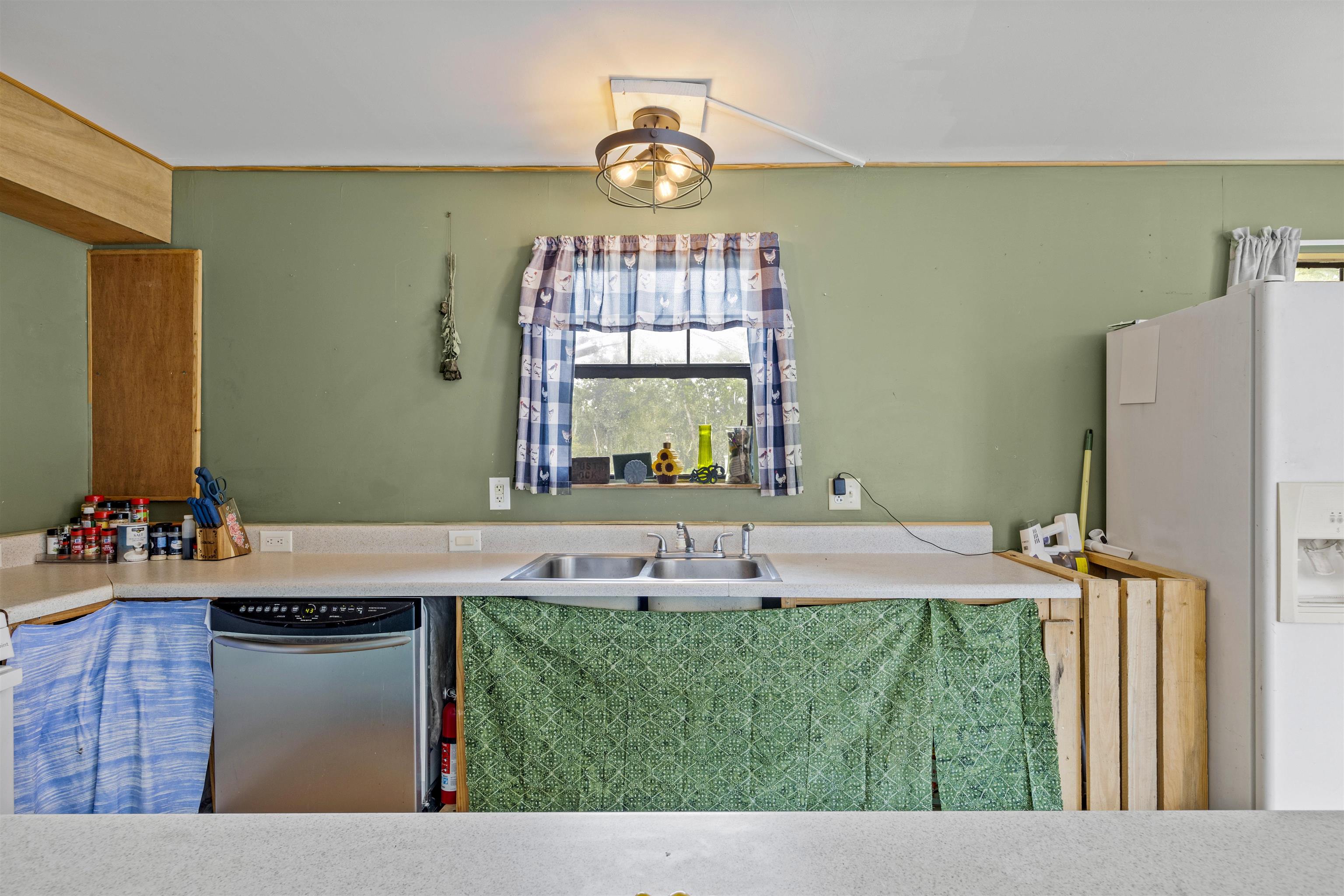 7359 Southwest 39th Avenue Jasper, FL 32052 - Photo 16 of 42