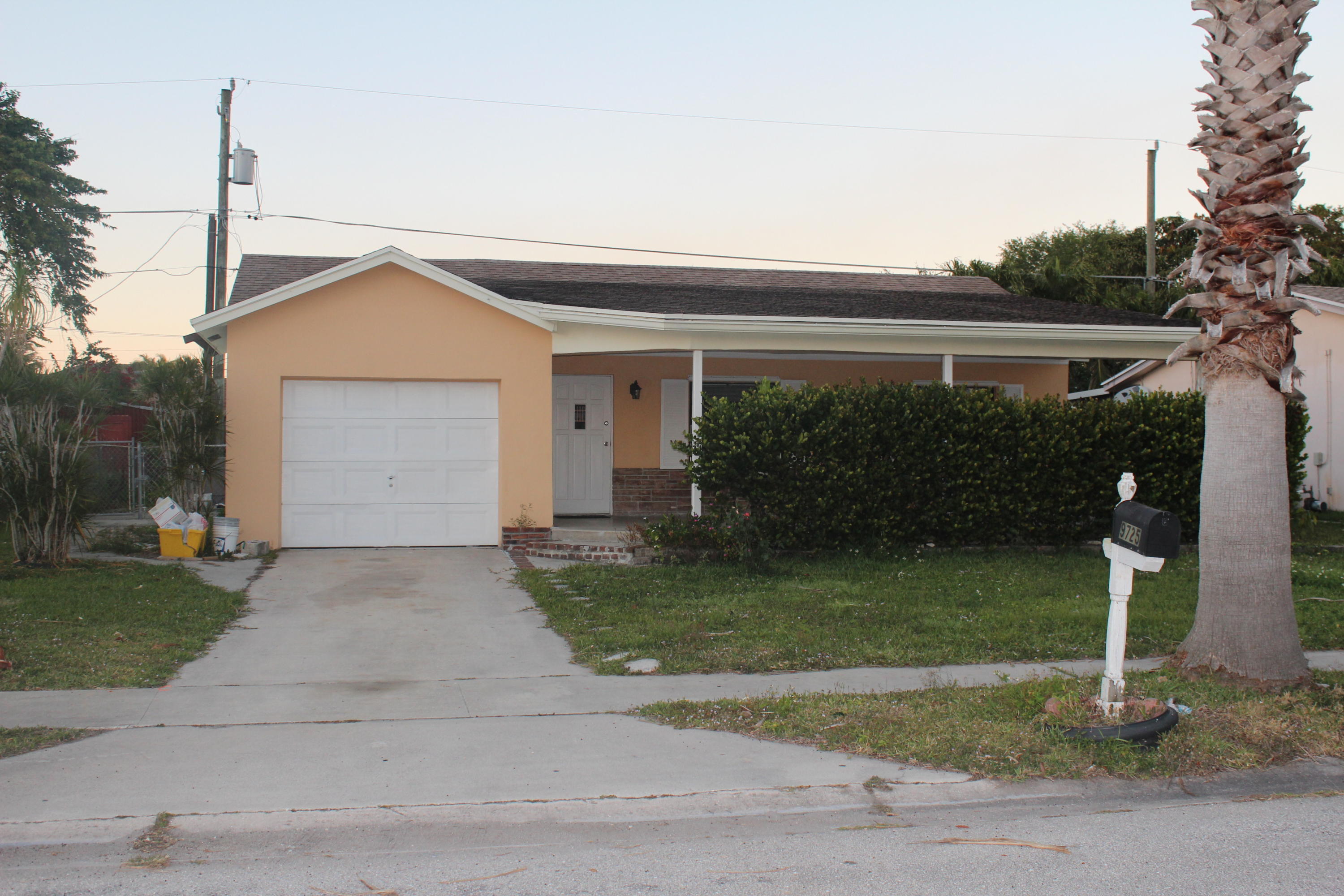 9725 Southwest 2nd Street Boca Raton, FL 33428 - Photo 1 of 10 Front