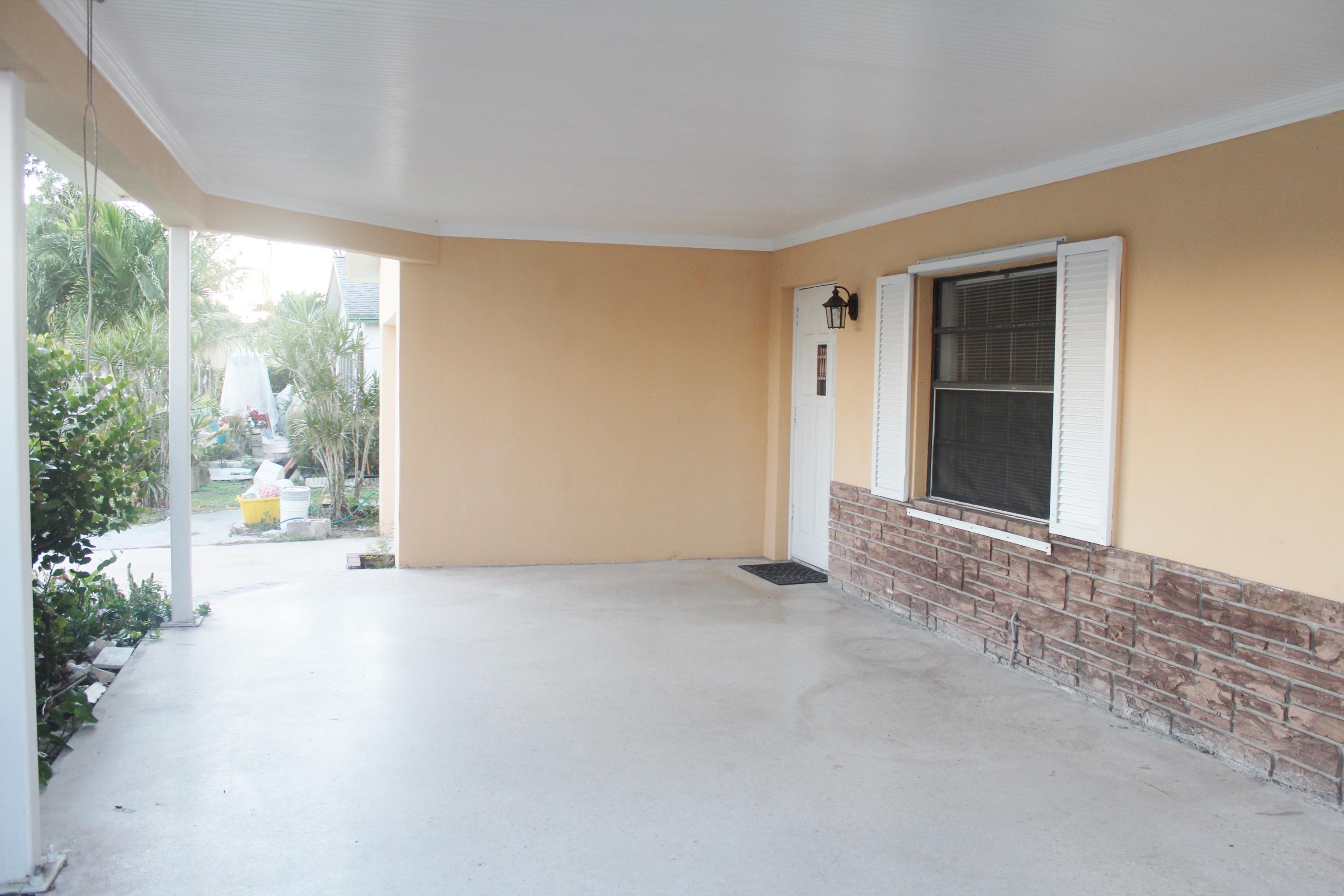 9725 Southwest 2nd Street Boca Raton, FL 33428 - Photo 3 of 10 Front Porch
