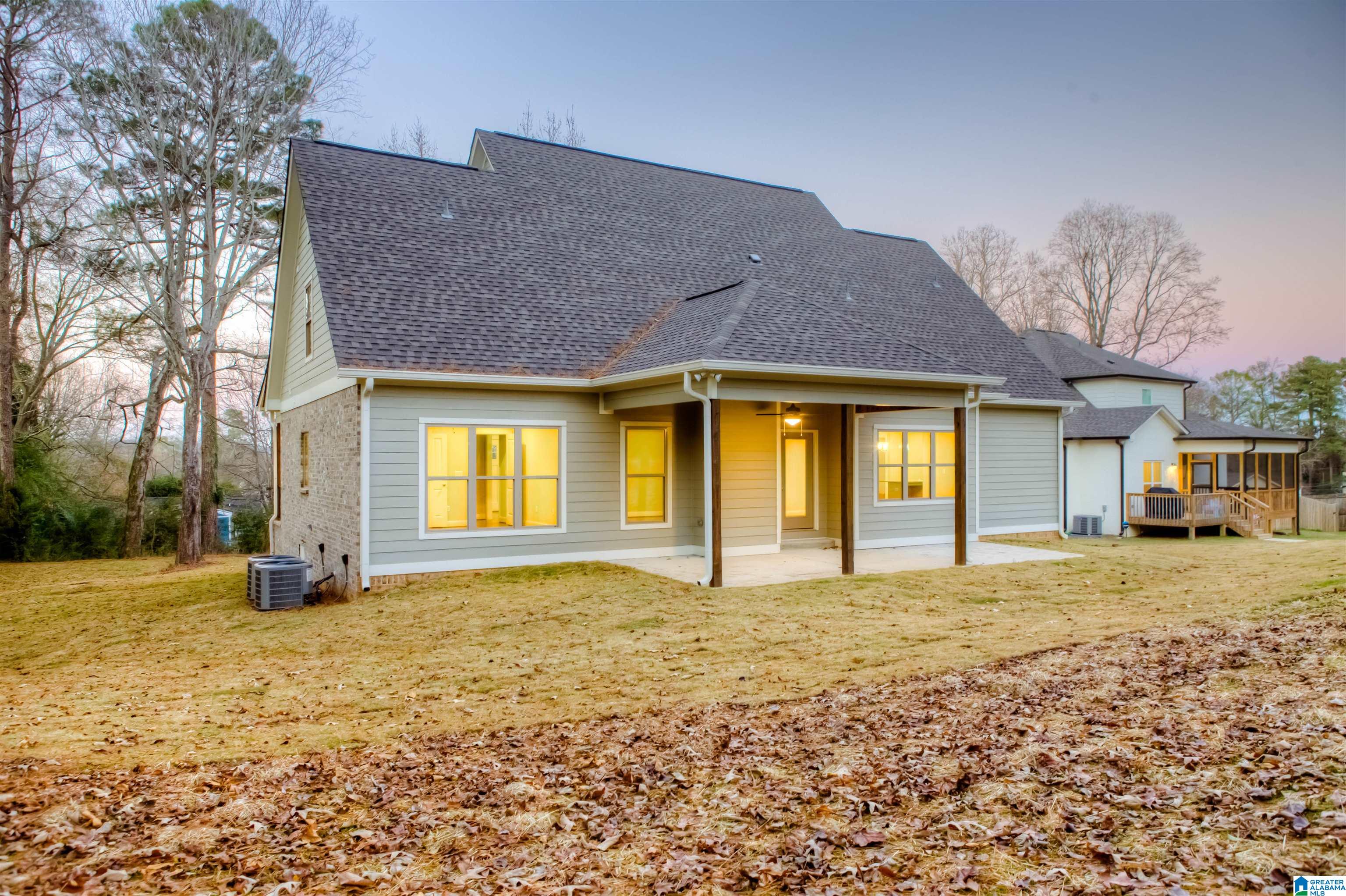 1484 Vines Way Birmingham, AL 35243 - Photo 35 of 39