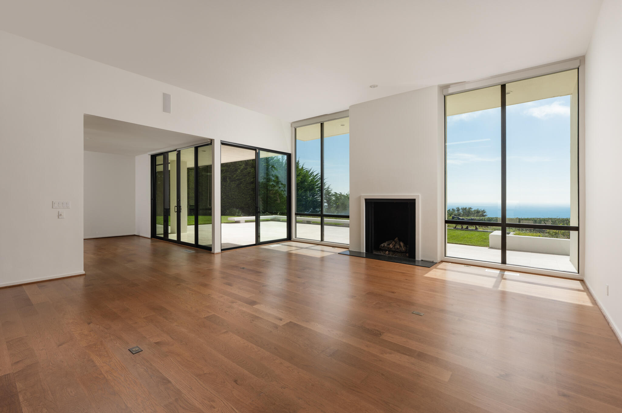 346 Woodley-05
