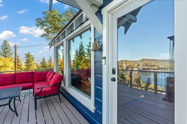 $689,999 | 347 Emerald Drive, Lake Arrowhead, CA 92352