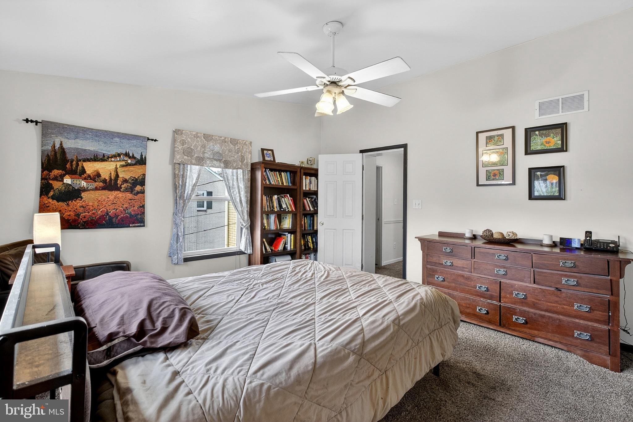 214 Waverly Road Wilmington, DE 19803 - Photo 16 of 47 Cozy Master Bedroom with attached bathroom.