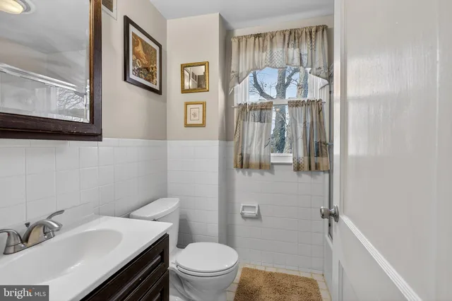 $479,900 | 214 Waverly Road, Wilmington, DE 19803