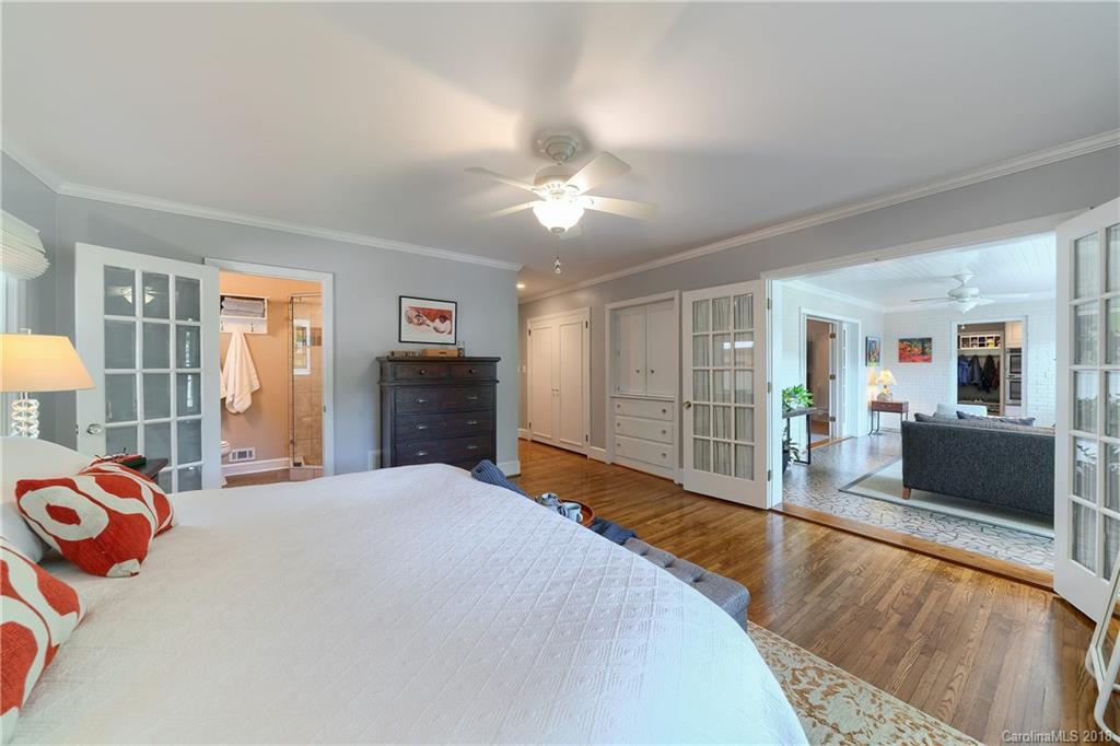 801 Lansdowne Road, Unit 4 Charlotte, NC 28270 - Photo 13 of 35 Gallery Image 13