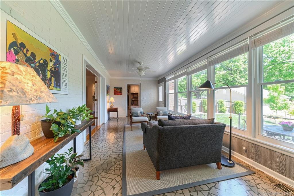 801 Lansdowne Road, Unit 4 Charlotte, NC 28270 - Photo 16 of 35 Gallery Image 16