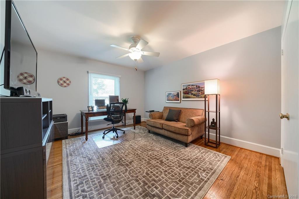 801 Lansdowne Road, Unit 4 Charlotte, NC 28270 - Photo 7 of 35 Gallery Image 7