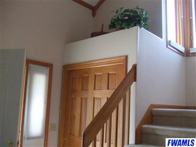 9617 Trading Post Road Leo, IN 46765 - Photo 5 of 16 Gallery Image 5