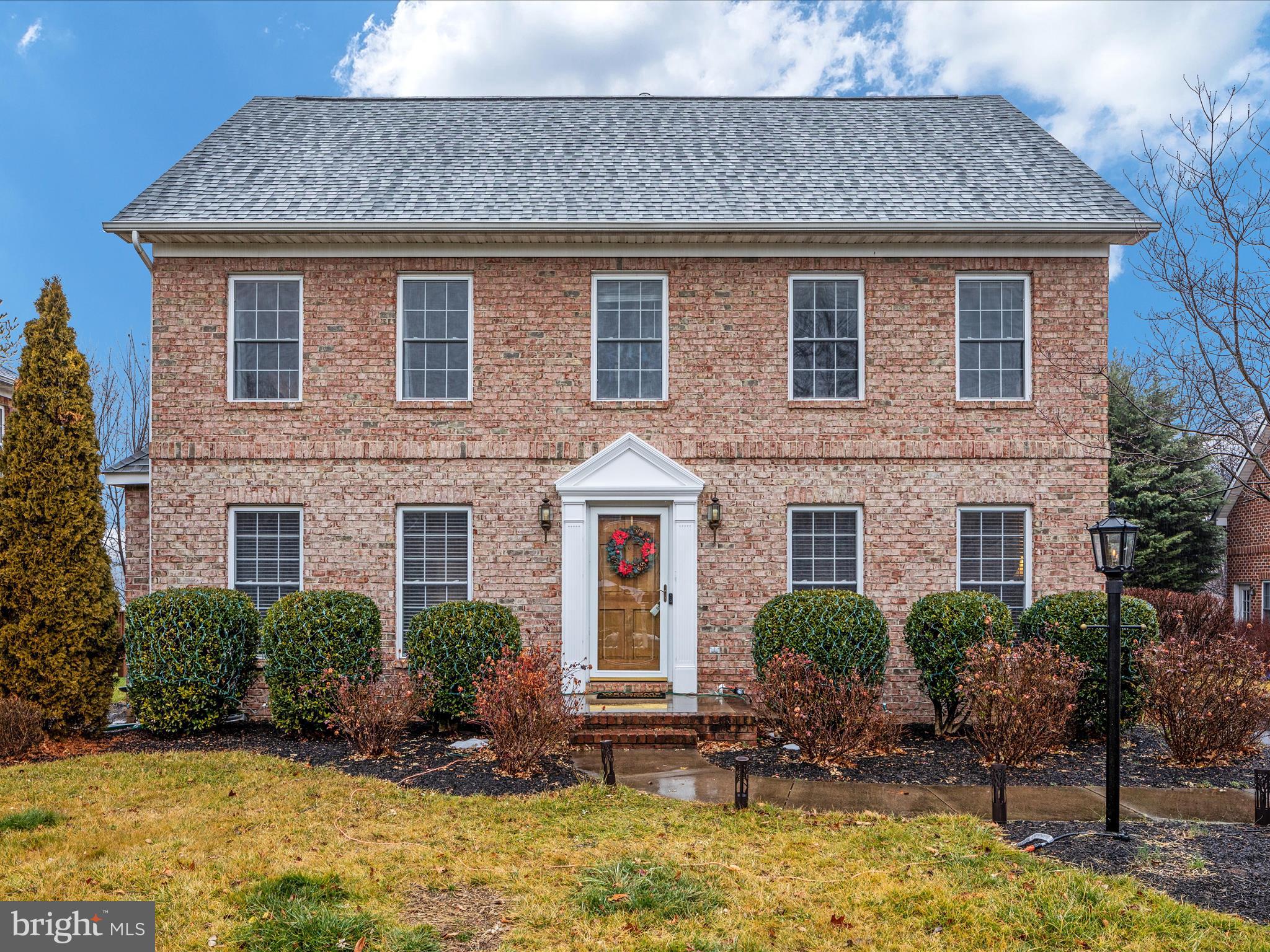 94 Abbey Road Winchester, VA 22602 - Photo 2 of 36