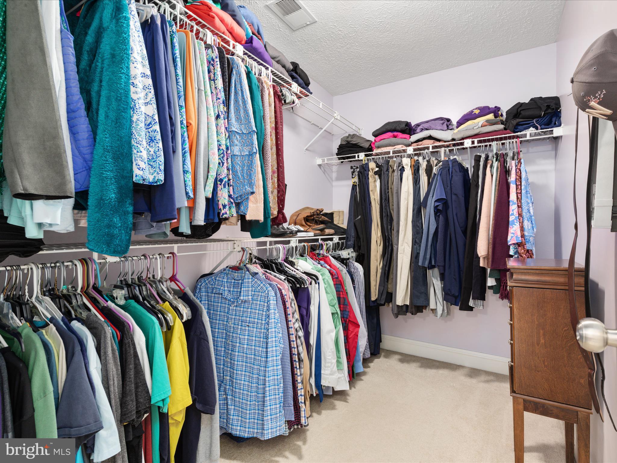 94 Abbey Road Winchester, VA 22602 - Photo 21 of 36 Large Walk-In Closer