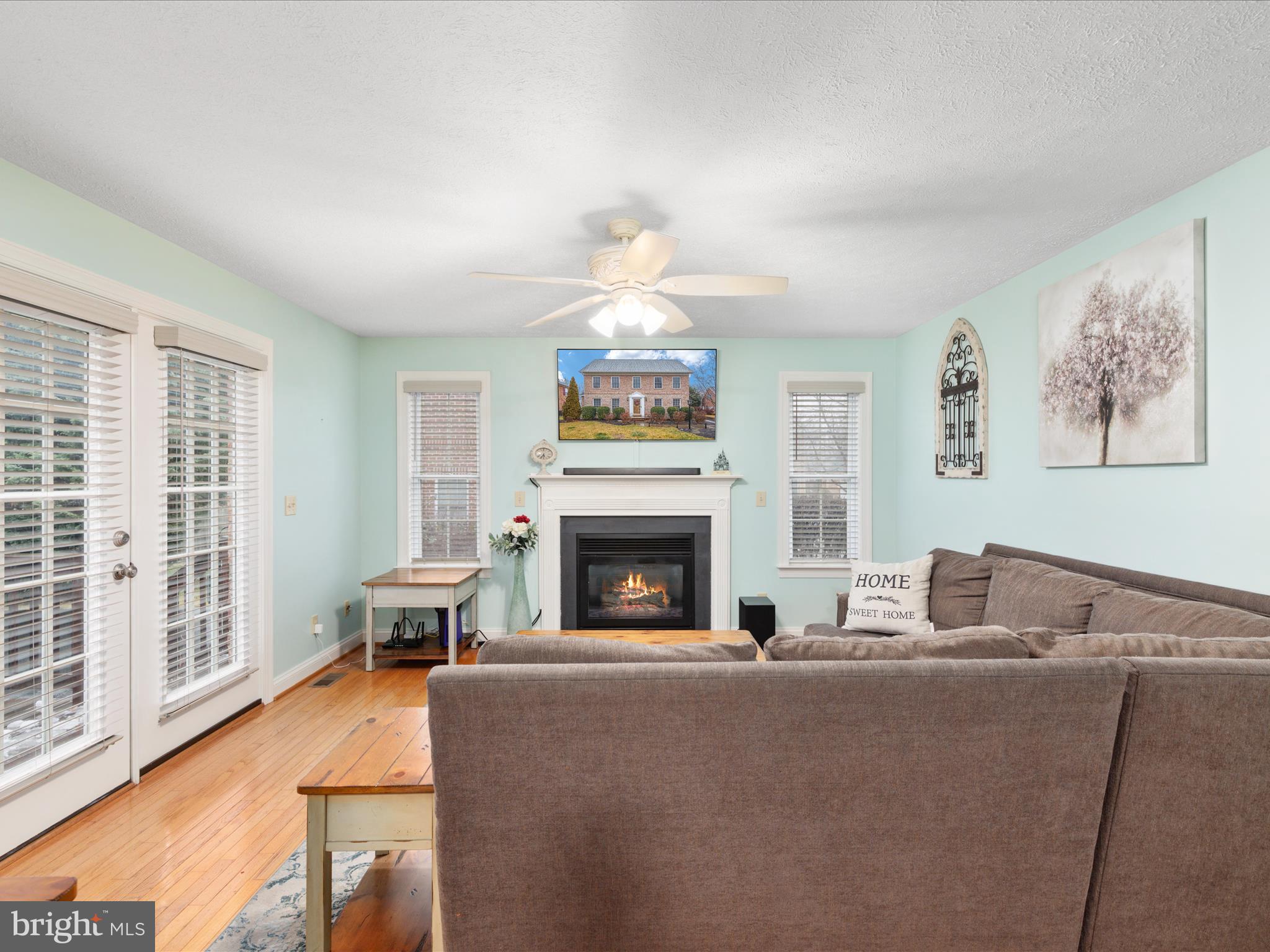 94 Abbey Road Winchester, VA 22602 - Photo 5 of 36