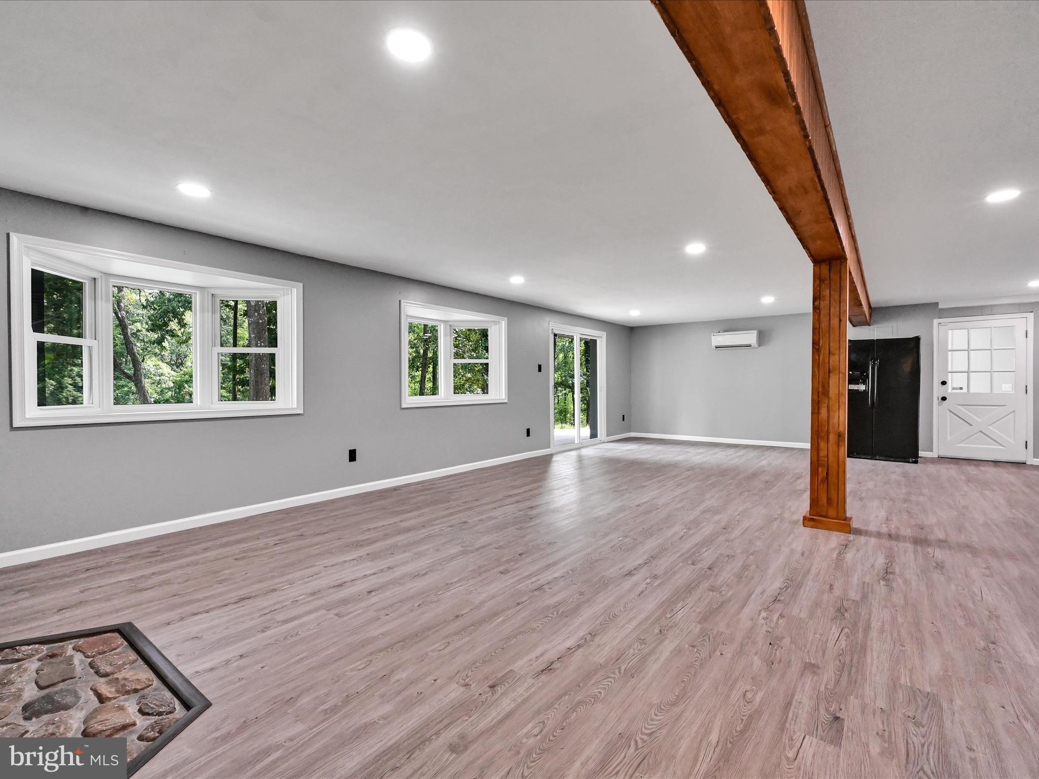 282 Farmall Road Grantville, PA 17028 - Photo 13 of 40 Family Room