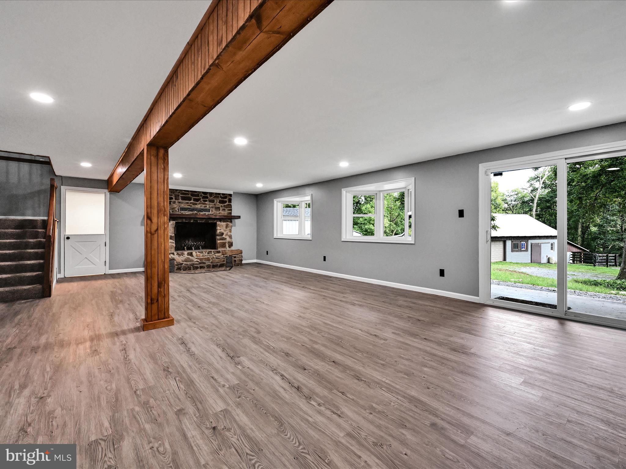 282 Farmall Road Grantville, PA 17028 - Photo 17 of 40 Dining Area