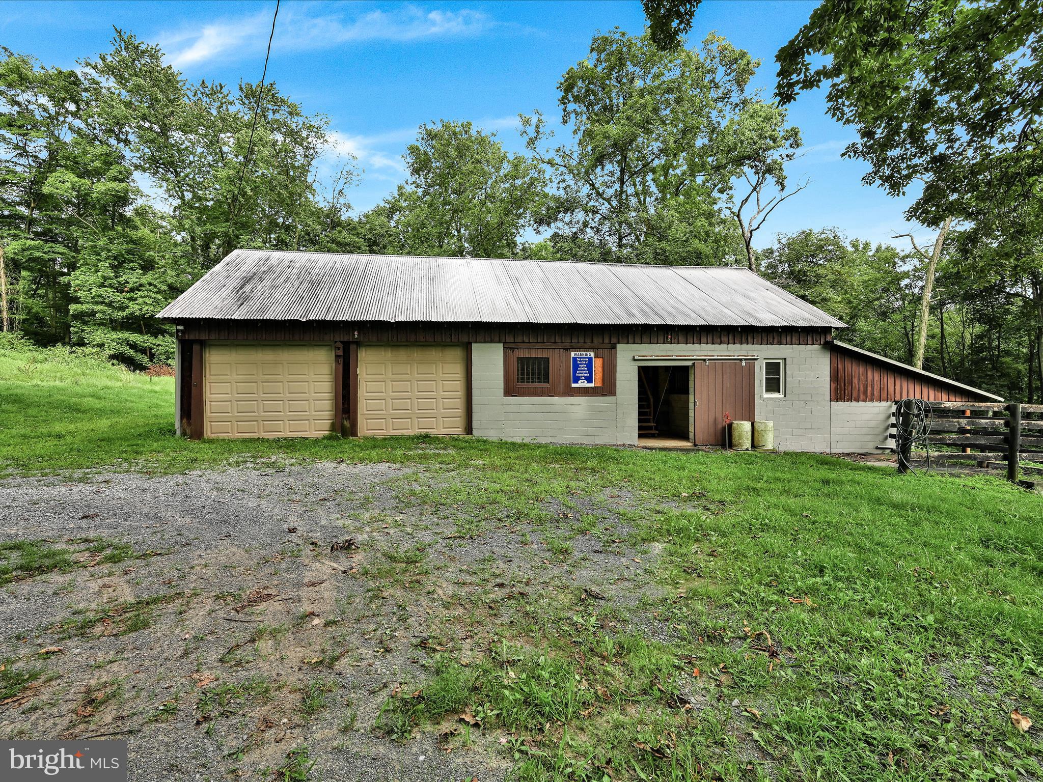 282 Farmall Road Grantville, PA 17028 - Photo 37 of 40 Garage/ Barn