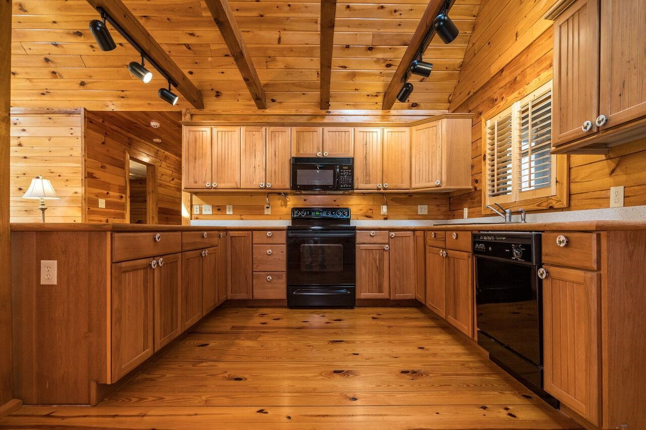 80 Hobby Court Raleigh, NC 27603 - Photo 10 of 29 Kitchen
