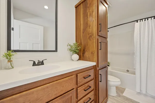 $494,900 | 1328 North Heights Lane, Sheridan, WY 82801