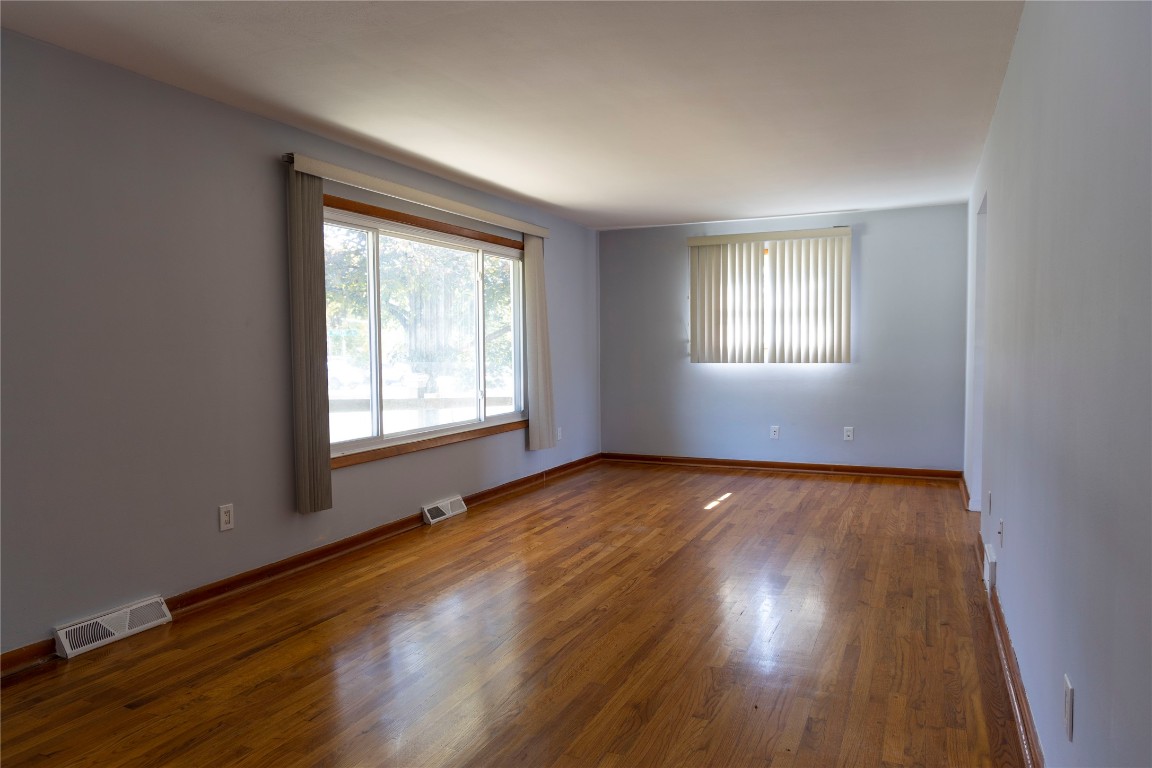 400 Payne Road Endicott, NY 13760 - Photo 5 of 23 Gallery Image 5