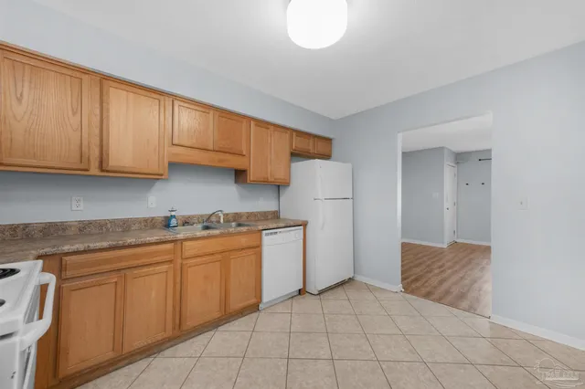 $1,500 | 10150 Guidy Lane, Pensacola, FL 32514