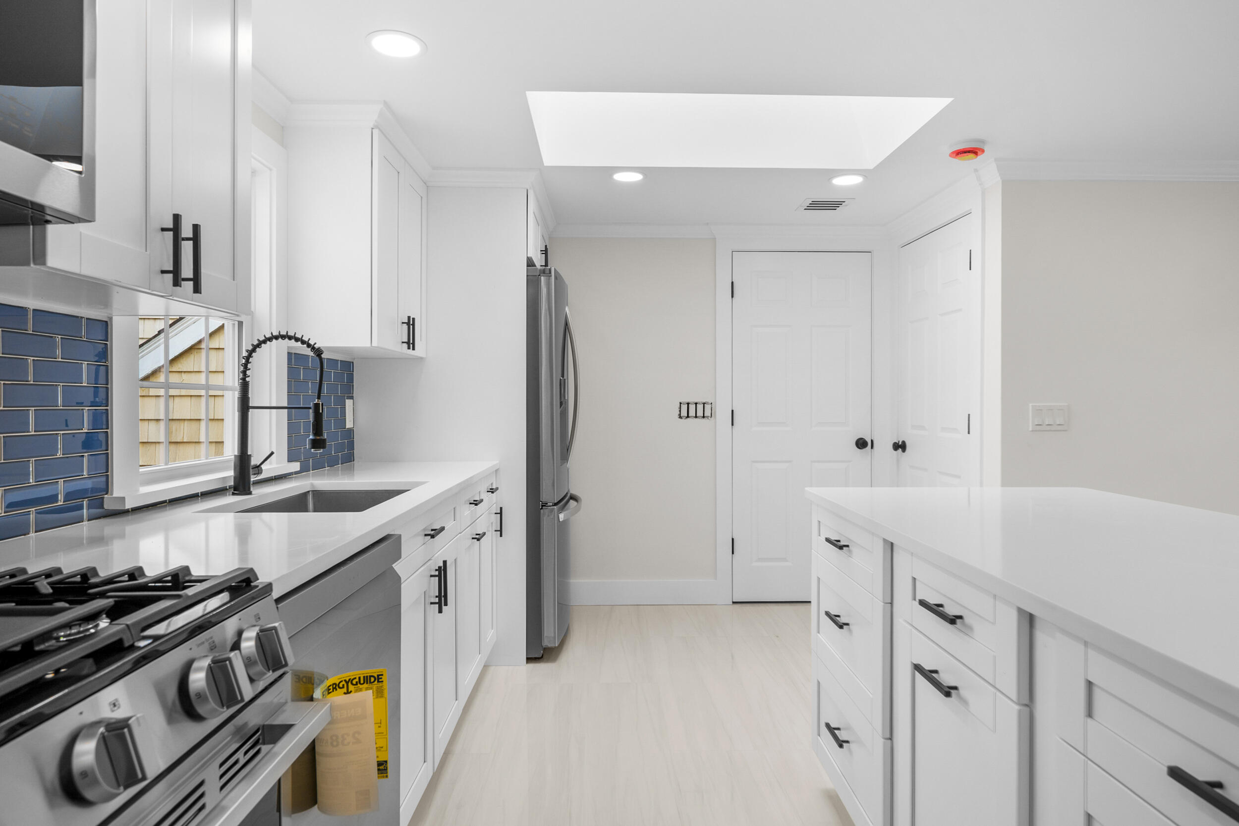 126 Captain Small Road South Yarmouth, MA 02664 - Photo 16 of 52 Kitchen