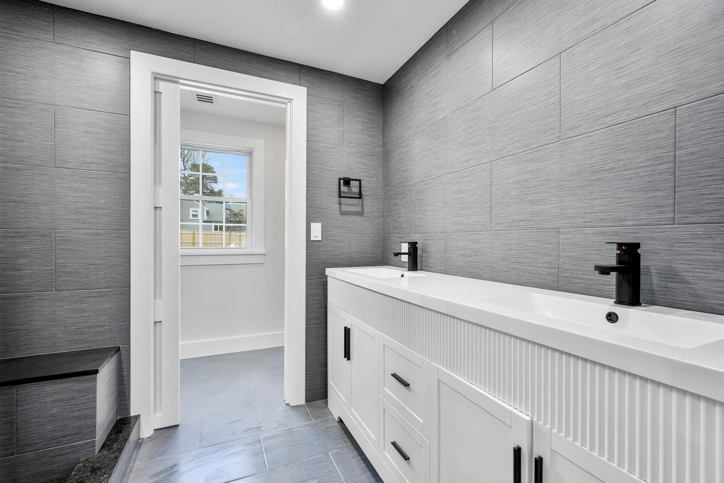 126 Captain Small Road South Yarmouth, MA 02664 - Photo 27 of 52 Bathroom