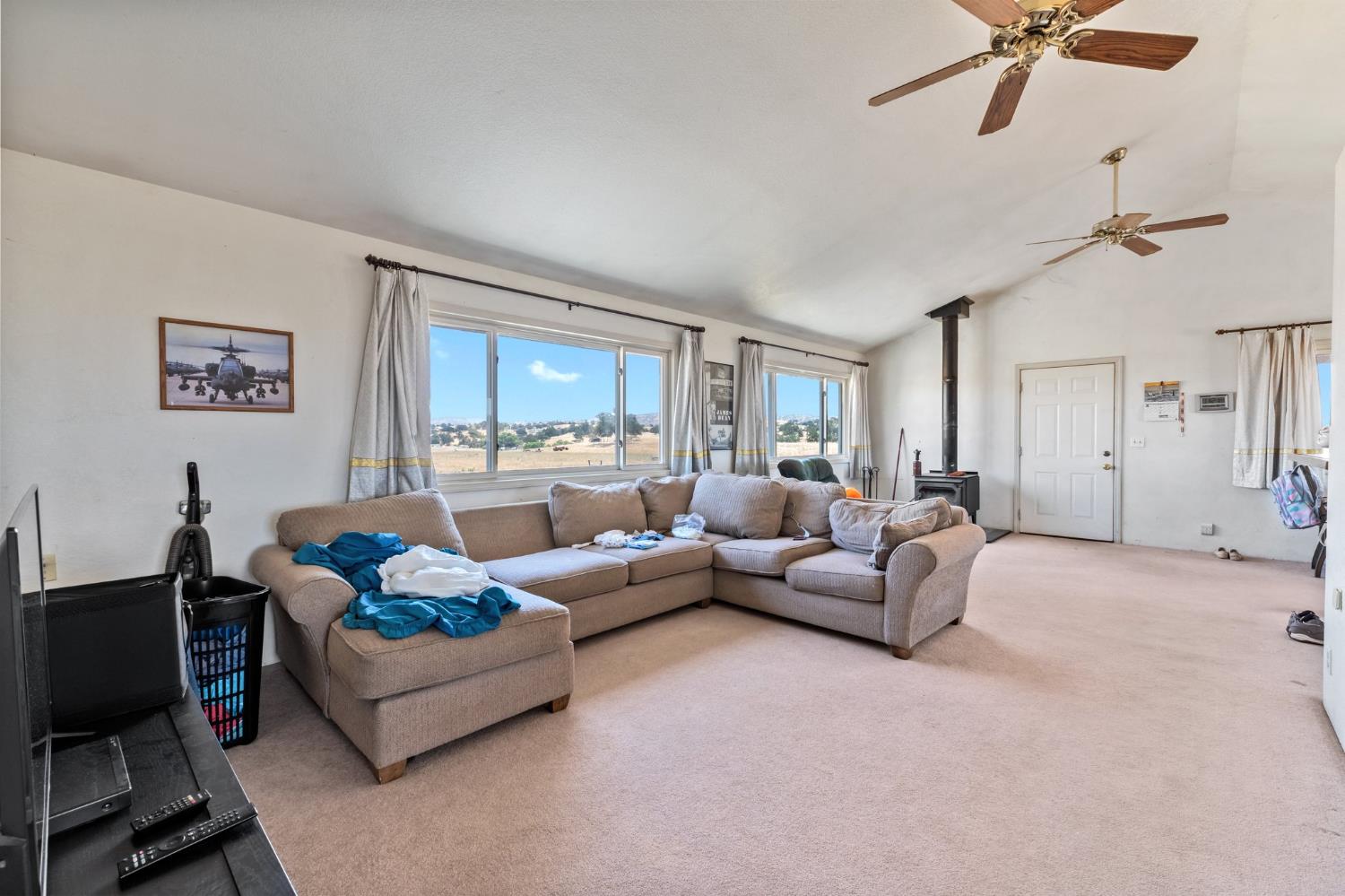 25363 Run Way Raymond, CA 93653 - Photo 16 of 39