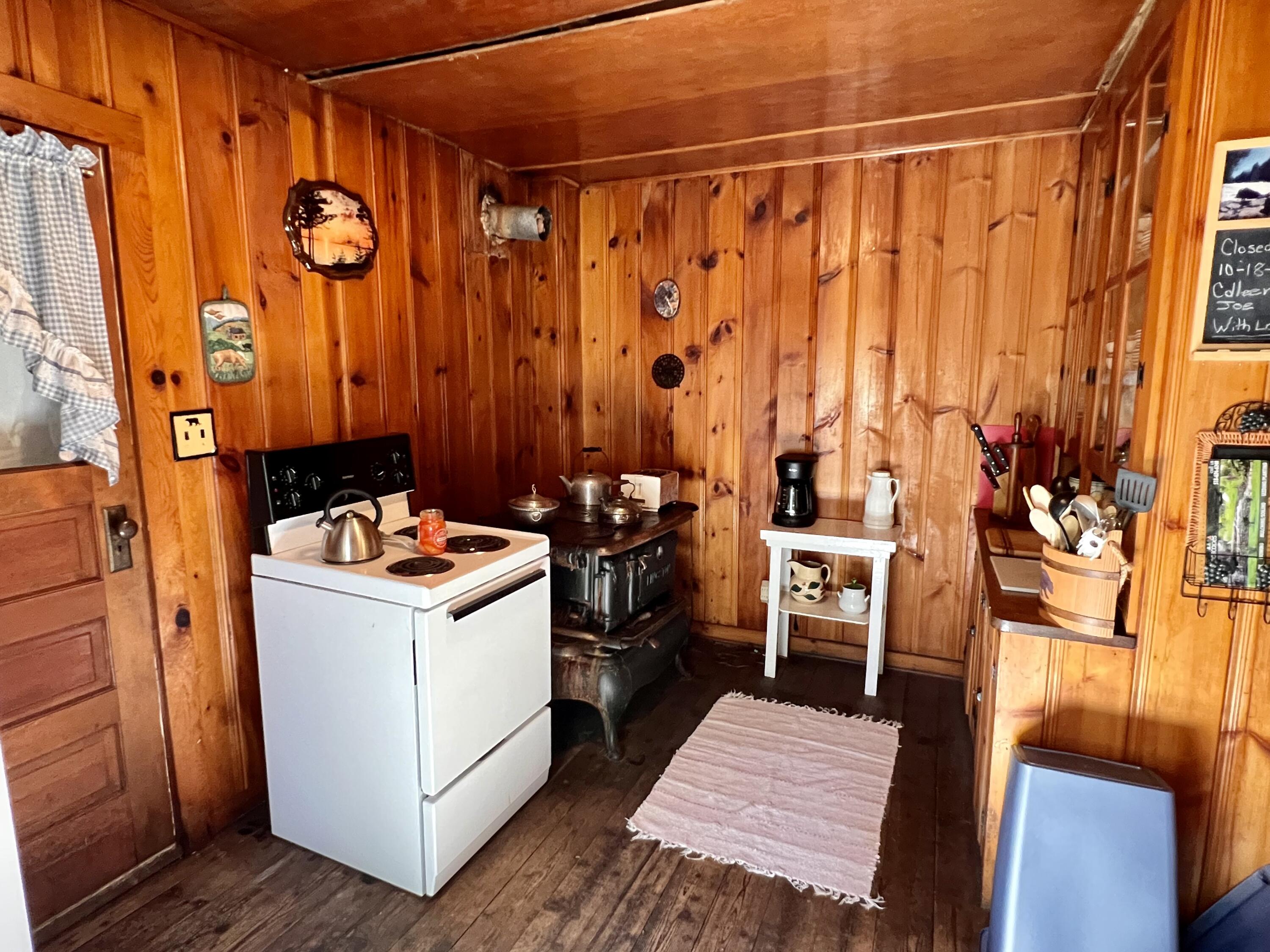 8 Chellis Road Long Lake, NY 12847 - Photo 10 of 32 Gallery Image 10