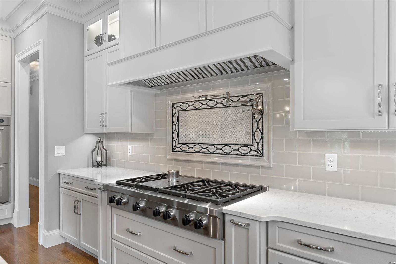 129 Chippenham Lane Chesterfield, MO 63005 - Photo 24 of 50