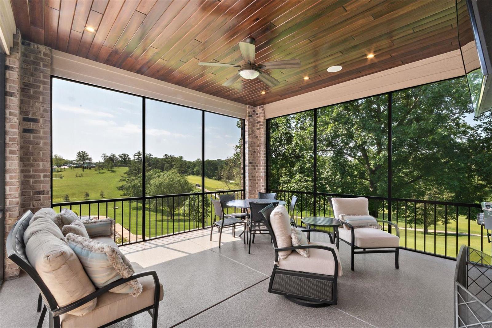 129 Chippenham Lane Chesterfield, MO 63005 - Photo 29 of 50