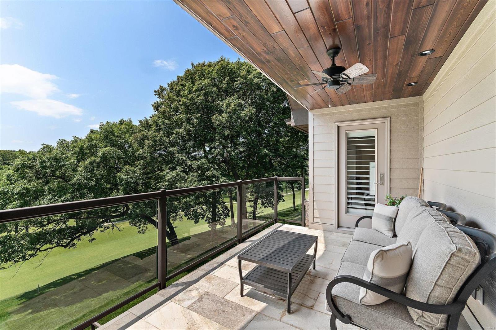 129 Chippenham Lane Chesterfield, MO 63005 - Photo 38 of 50