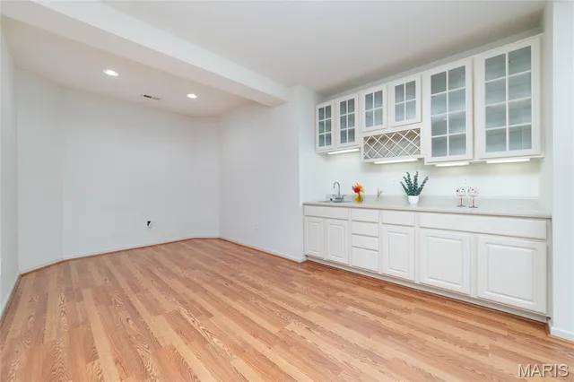 $425,000 | 2091 Hawks Landing Drive, Lake St. Louis, MO 63367