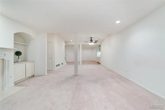 $425,000 | 2091 Hawks Landing Drive, Lake St. Louis, MO 63367