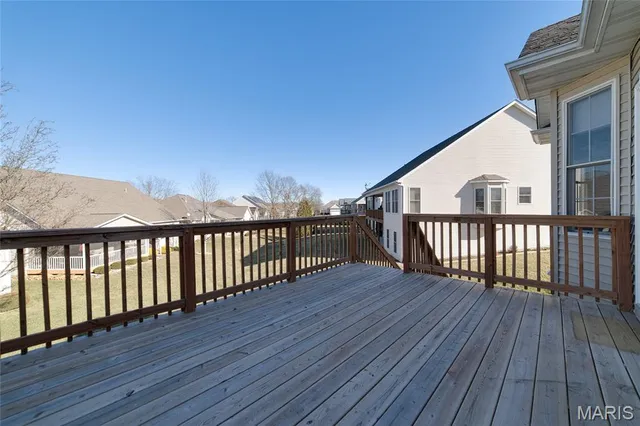 $425,000 | 2091 Hawks Landing Drive, Lake St. Louis, MO 63367