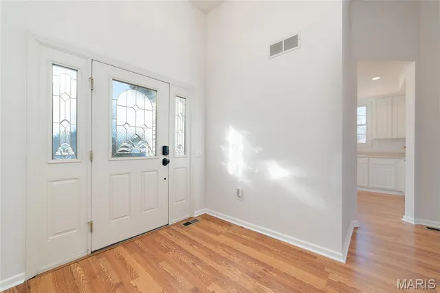 $425,000 | 2091 Hawks Landing Drive, Lake St. Louis, MO 63367