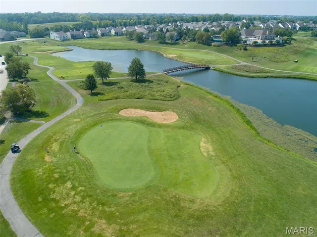 $425,000 | 2091 Hawks Landing Drive, Lake St. Louis, MO 63367