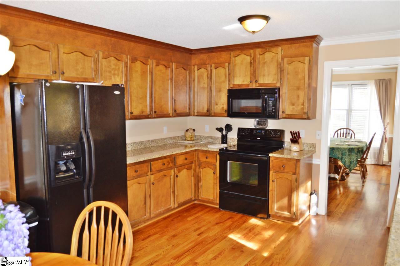 115 Wood Creek Road Mauldin, SC 29662 - Photo 14 of 33 Gallery Image 14